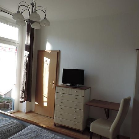 ארפורט Gaestehaus Andreasstrasse מראה חיצוני תמונה