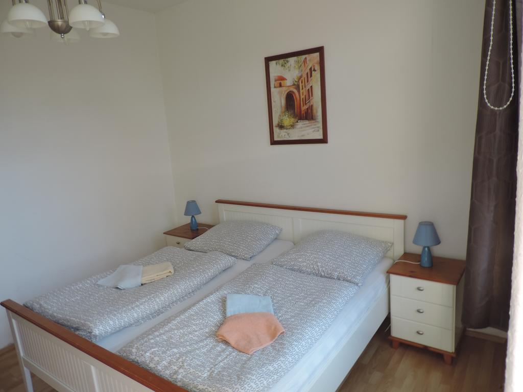 ארפורט Gaestehaus Andreasstrasse מראה חיצוני תמונה